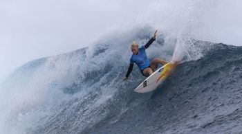 A surfista garantiu a primeira medalha feminina da modalidade para o Brasil