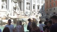 Roma considera limitar acesso de turistas à Fontana di Trevi