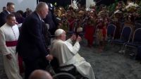 Povos indígenas recebem o Papa Francisco em Papua Nova Guiné