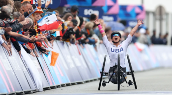 Nascida na Ucrânia e representante dos EUA, atleta de 35 anos ganhou duas medalhas de ouro, no ciclismo, em Paris