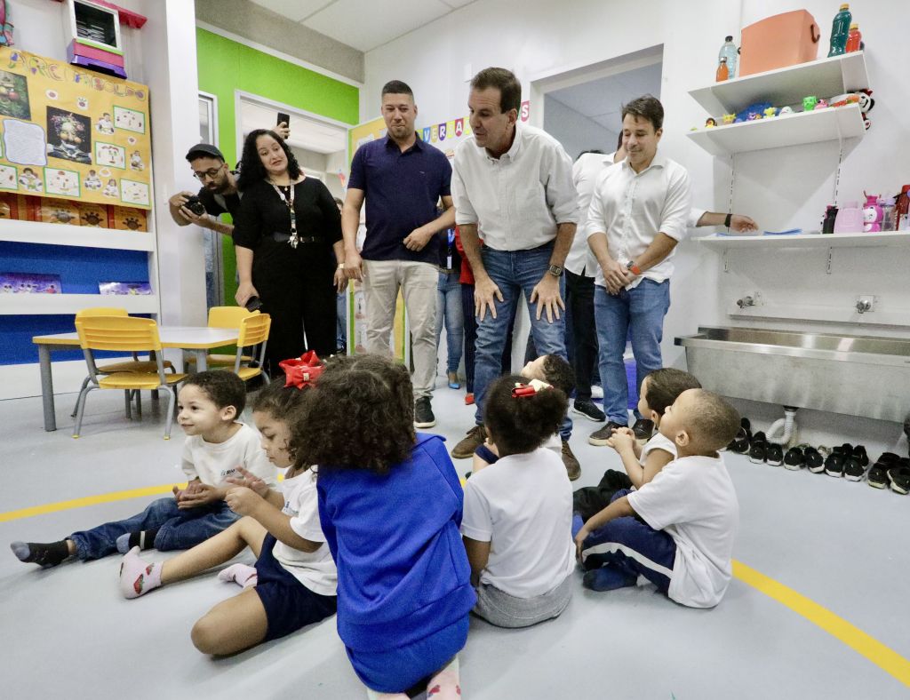 Eduardo Paes em campanha pelo Rio de Janeiro.