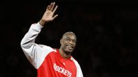 Morre Dikembe Mutombo, lenda da NBA, aos 58 anos