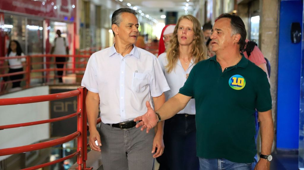 Mauro Tramonte (Republicanos) afirma, em campanha que vai conversar com moradores de todos de vilas e favelas, durante campanha nesta quinta (19)