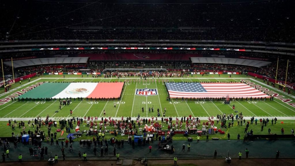 Estádio Azteca recebeu jogo da NFL em 2022