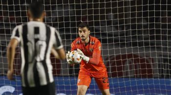 Goleiro foi apontado como um dos jogadores que falhou no lance do jogo válido pela Libertadores