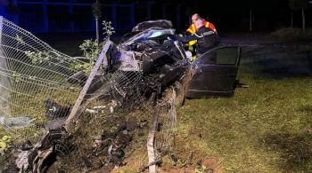 Acidente aconteceu na madrugada desta segunda-feira (16) na entrada de Saône, leste do país