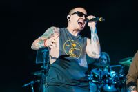 Relembre última passagem do Linkin Park no Brasil, ainda com Chester Bennington