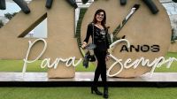 "Hoje é dia de rock, bebê": Christiane Torloni usa blusa com bordão no festival