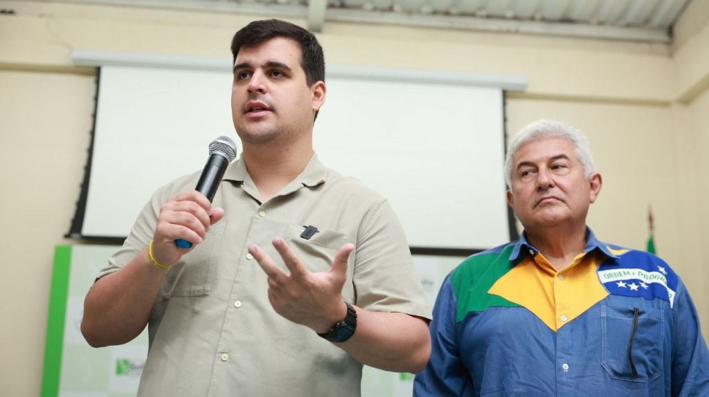 Bruno Engler e Marcos Pontes em visita ao Hospital Sofia Feldman, em Belo Horizonte