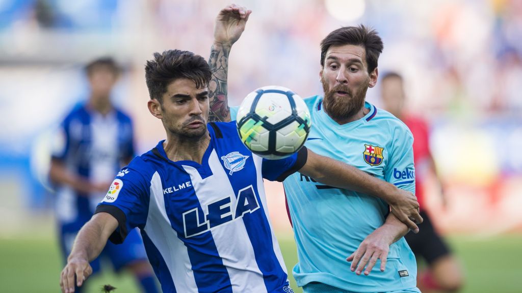 Enzo Zidane enfrentou Messi quando jogava no Alavés