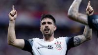 "Quero ganhar mais minutos": autor de gol, Coronado pede espaço no Corinthians