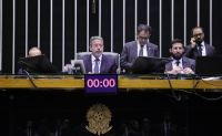 Sucessão de Lira: deputados condicionam apoio à autonomia sobre emendas