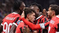 Com gol no final, Milan volta a vencer Inter de Milão após dois anos