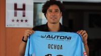 Goleiro Ochoa é anunciado por clube português