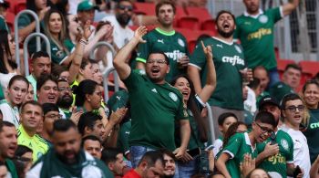 Partida foi disputada no estádio Mané Garrincha após clube carioca vender o mando de campo