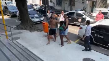 Segundo a polícia, os traficantes são da cidade de Ipanema e estavam escondidos no Complexo da Maré