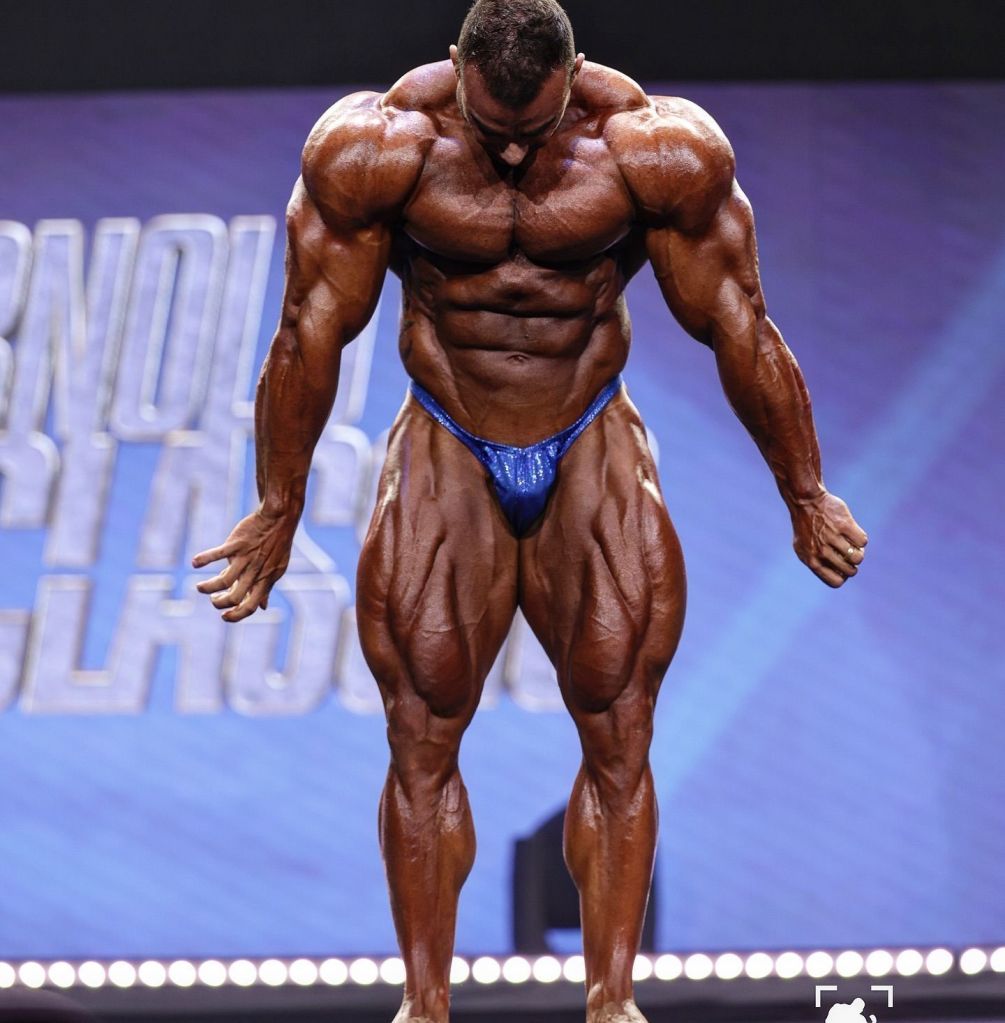 Rafael Brandão ficou em terceiro lugar no Arnold Classic neste ano na categoria Open