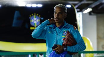 Matheus Pereira se apresentou ao técnico Dorival Júnior no início da tarde deste sábado (12), em Brasília; ele substitui Lucas Paquetá, que está suspenso