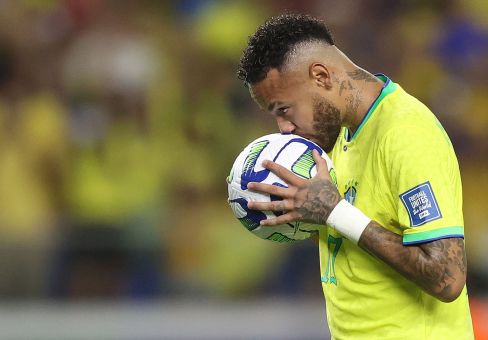 Neymar na Seleção Brasileira: prós e contras