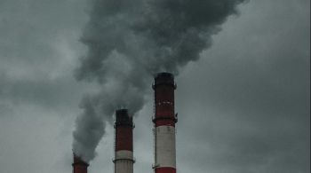 Levantamento ouviu 2.000 adultos no Reino Unido de 11 a 17 de setembro; maioria aponta remoção de carbono da atmosfera como prioridade fundamental