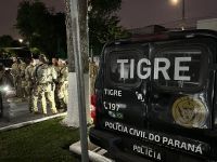 Polícia prende falsos policiais por sequestrar vítimas no Paraná