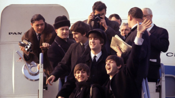 A nova produção, intitulada "Beatles '64" chega à Disney+ em 29 de novembro