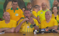 Bolsonaro diz que Malafaia deu "pisada na bola" por declarações após o 1º turno