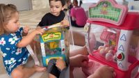 Virginia inova com convite de brinquedo para aniversário de Maria Flor; veja