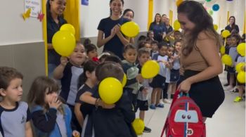 Miguel foi diagnosticado com linfoma aos quatro anos de idade; família descobriu caroço ao beijar pescoço da criança 