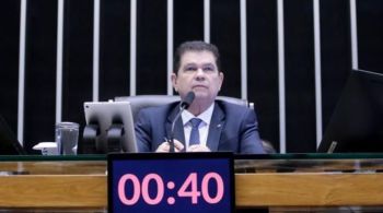 Câmara vota destaques do segundo projeto de regulamentação e Senado realiza audiência pública sobre o tema