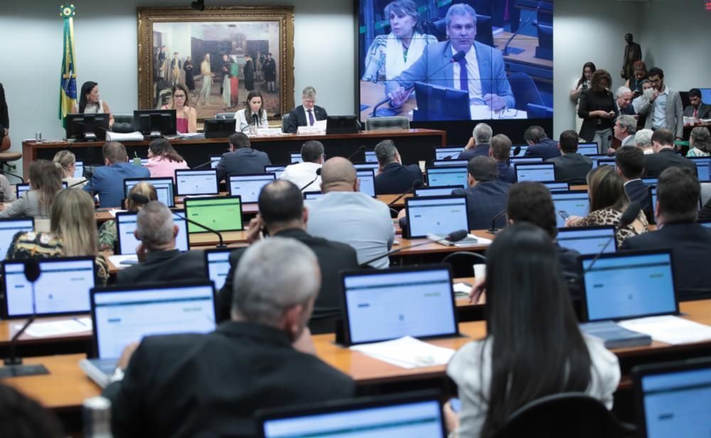 Após pacote anti-STF, governistas temem nova derrota com PL da Anistia