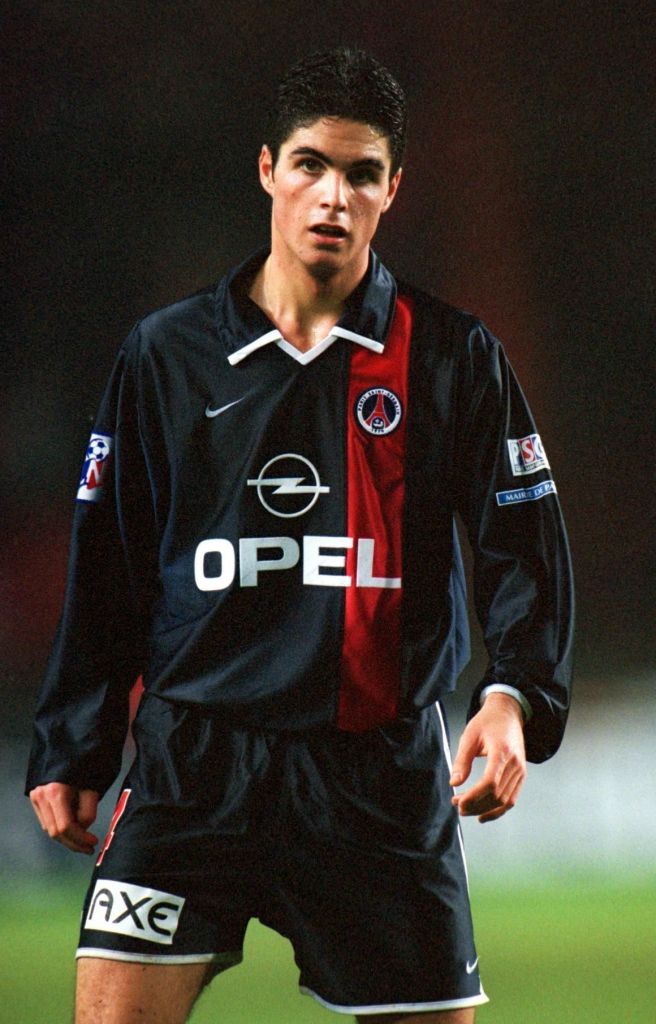 Mikel Arteta em jogo pelo Paris Saint Germain 