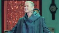 Xuxa mescla blazer com moletom da grife de Sasha; saiba o valor