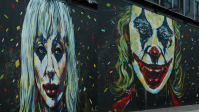 "Coringa: Delírio a Dois" ganha mural no Beco do Batman em São Paulo; veja