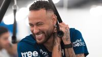 Vídeo: Neymar marca gol e distribui sorrisos em reapresentação do Al-Hilal