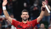 Djokovic supera italiano em Xangai e dá mais um passo rumo ao 100º título