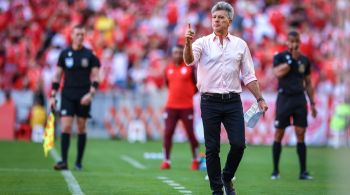 Apesar da derrota no clássico, técnico tricolor diz que gostou do que viu no Beira-Rio