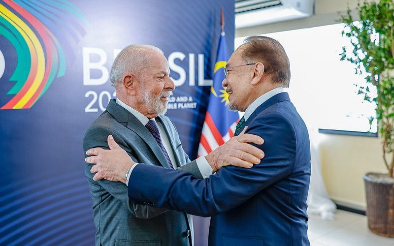 Presidente da República, Luiz Inácio Lula da Silva, durante Reunião com o Primeiro-Ministro da Malásia, Anwar Ibrahim