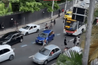 Vídeo: arrastão assusta pessoas em avenida de Botafogo, no Rio de Janeiro