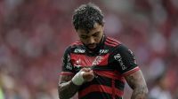 Gabigol brilha, Flamengo bate Atlético-MG e larga bem na final da Copa do Brasil