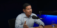 Mourão diz que plano de golpe é “sem pé nem cabeça” e não vê crime em “escrever bobagem”