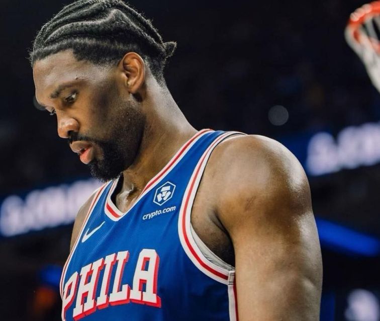 NBA investiga atleta que empurrou jornalista após derrota dos Sixers