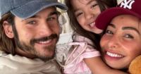 Grávida, Sabrina Sato publica foto com Nicolas Prattes e Zoe: “Amores”