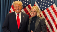 Trump escolhe Pam Bondi para procuradora-geral dos EUA após Gaetz desistir