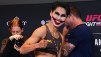 UFC Macau: Lutadora pinta rosto de Coringa em pesagem