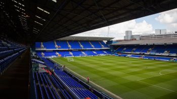 Equipes se enfrentam neste domingo (8), às 11h (de Brasília), no Portman Road