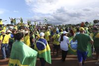 Panfleto e faixas: PF diz que militares confeccionavam materiais para "manifestações antidemocráticas"