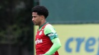 Escalação do Palmeiras: Abel tem novidades sobre condição de Murilo