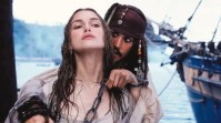 Johnny Depp pode voltar a Piratas do Caribe após afastamento, diz site