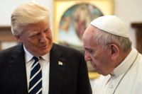 "Situação muito difícil", diz Trump sobre papa Francisco